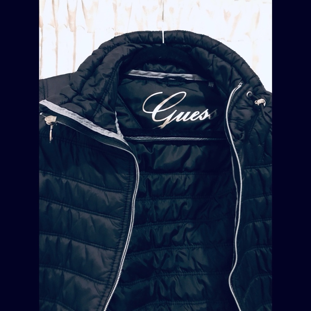 Guess jacket - Picture 2 of 3